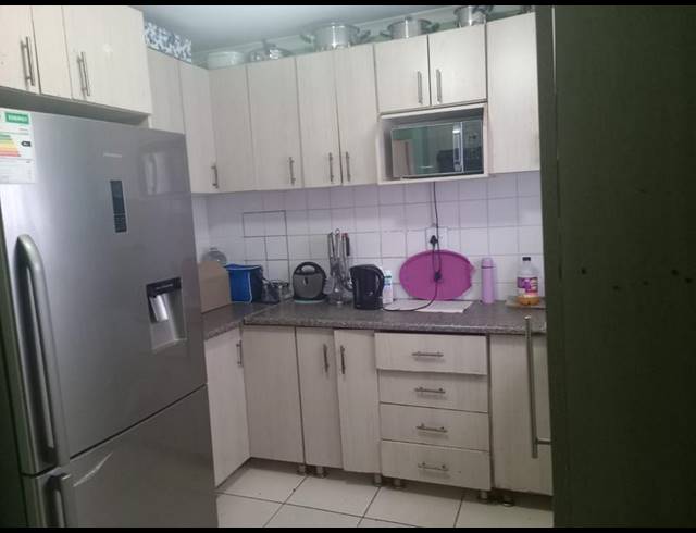 2 BEDROOM HOUSE FOR SALE IN UMHLATHUZE